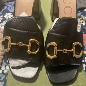 Preowned Gucci "Charlotte" Mules